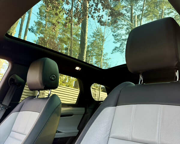 Білий Ленд Ровер Рендж Ровер Евок, об'ємом двигуна 2 л та пробігом 41 тис. км за 55000 $, фото 7 на Automoto.ua