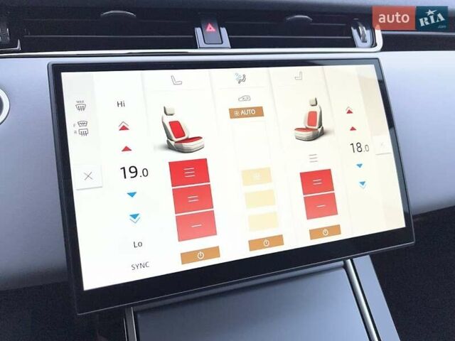 Белый Ленд Ровер Рендж Ровер Эвок, объемом двигателя 2 л и пробегом 33 тыс. км за 48900 $, фото 20 на Automoto.ua