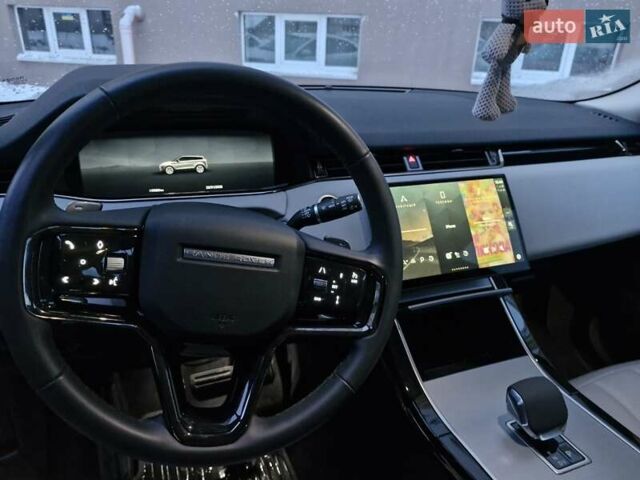 Белый Ленд Ровер Рендж Ровер Эвок, объемом двигателя 2 л и пробегом 17 тыс. км за 53000 $, фото 9 на Automoto.ua