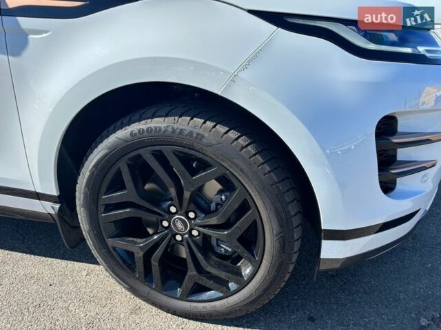 Белый Ленд Ровер Рендж Ровер Эвок, объемом двигателя 0.2 л и пробегом 38 тыс. км за 52000 $, фото 3 на Automoto.ua