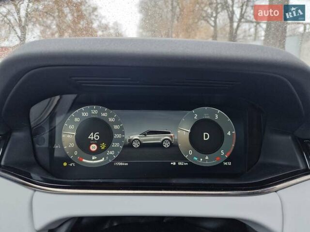 Белый Ленд Ровер Рендж Ровер Эвок, объемом двигателя 2 л и пробегом 17 тыс. км за 53000 $, фото 8 на Automoto.ua