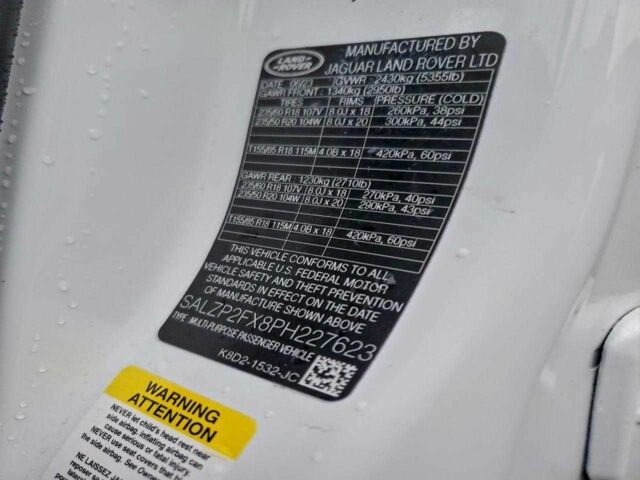 Білий Ленд Ровер Рендж Ровер Евок, об'ємом двигуна 2 л та пробігом 24 тис. км за 12000 $, фото 12 на Automoto.ua