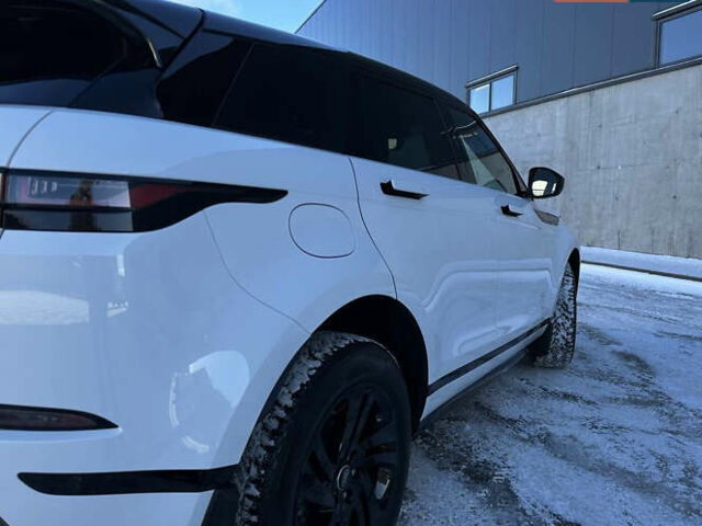 Белый Ленд Ровер Рендж Ровер Эвок, объемом двигателя 2 л и пробегом 38 тыс. км за 55000 $, фото 7 на Automoto.ua