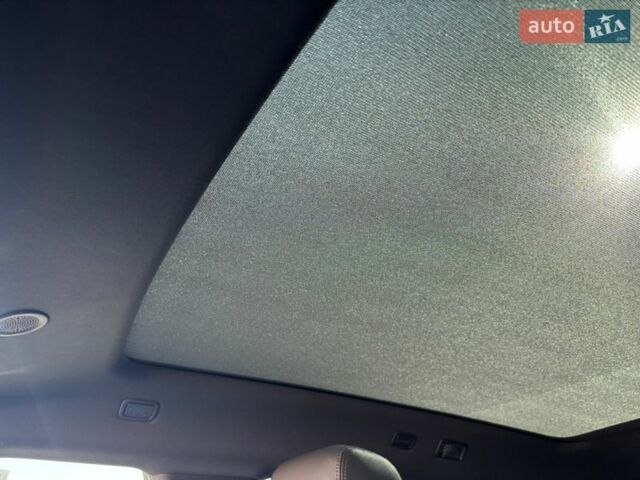 Белый Ленд Ровер Рендж Ровер Эвок, объемом двигателя 0.2 л и пробегом 38 тыс. км за 52000 $, фото 8 на Automoto.ua