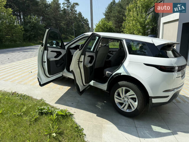 Білий Ленд Ровер Рендж Ровер Евок, об'ємом двигуна 2 л та пробігом 24 тис. км за 55666 $, фото 24 на Automoto.ua