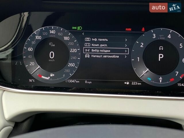 Білий Ленд Ровер Рендж Ровер Евок, об'ємом двигуна 2 л та пробігом 13 тис. км за 54900 $, фото 37 на Automoto.ua