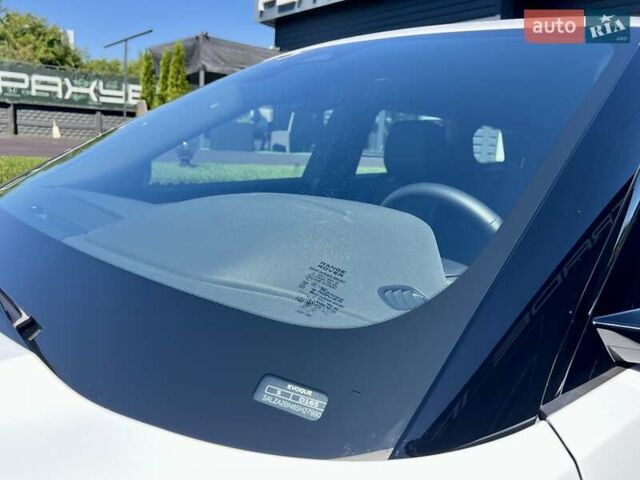 Белый Ленд Ровер Рендж Ровер Эвок, объемом двигателя 2 л и пробегом 13 тыс. км за 56900 $, фото 81 на Automoto.ua