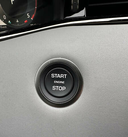 Белый Ленд Ровер Рендж Ровер Эвок, объемом двигателя 2 л и пробегом 5 тыс. км за 56500 $, фото 7 на Automoto.ua