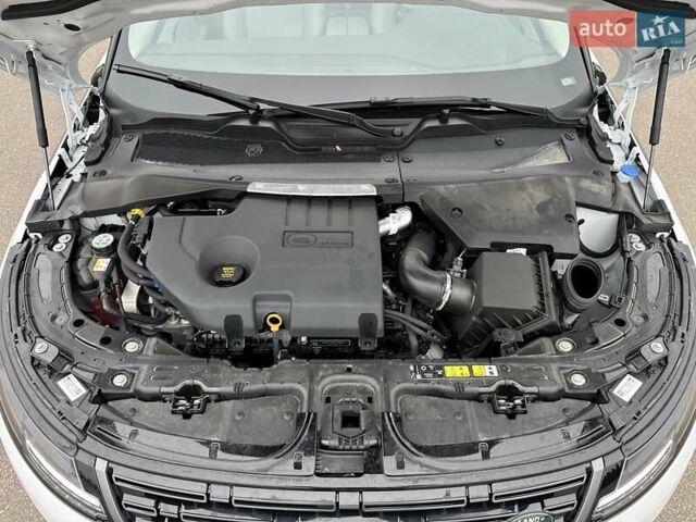 Белый Ленд Ровер Рендж Ровер Эвок, объемом двигателя 2 л и пробегом 7 тыс. км за 59900 $, фото 35 на Automoto.ua