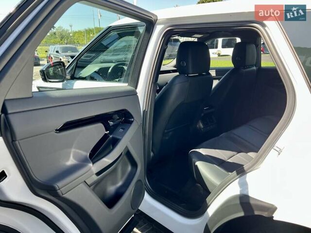 Белый Ленд Ровер Рендж Ровер Эвок, объемом двигателя 2 л и пробегом 13 тыс. км за 56900 $, фото 28 на Automoto.ua