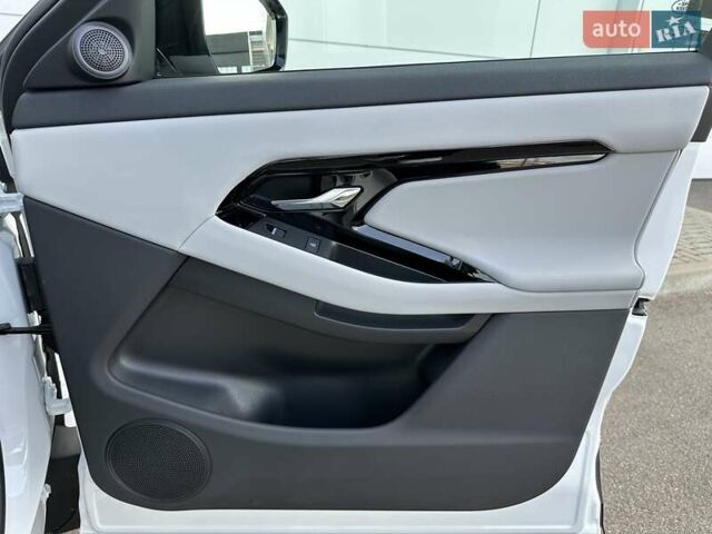 Білий Ленд Ровер Рендж Ровер Евок, об'ємом двигуна 2 л та пробігом 9 тис. км за 59900 $, фото 27 на Automoto.ua