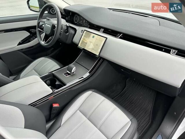 Белый Ленд Ровер Рендж Ровер Эвок, объемом двигателя 2 л и пробегом 10 тыс. км за 62900 $, фото 28 на Automoto.ua