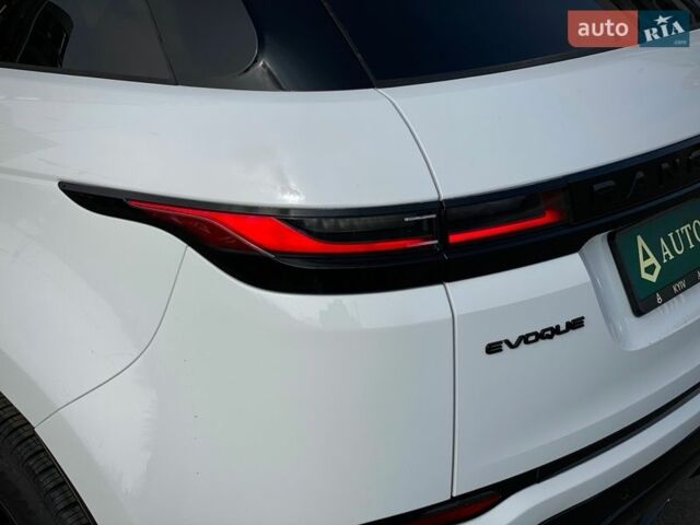 Білий Ленд Ровер Рендж Ровер Евок, об'ємом двигуна 2 л та пробігом 13 тис. км за 54900 $, фото 11 на Automoto.ua