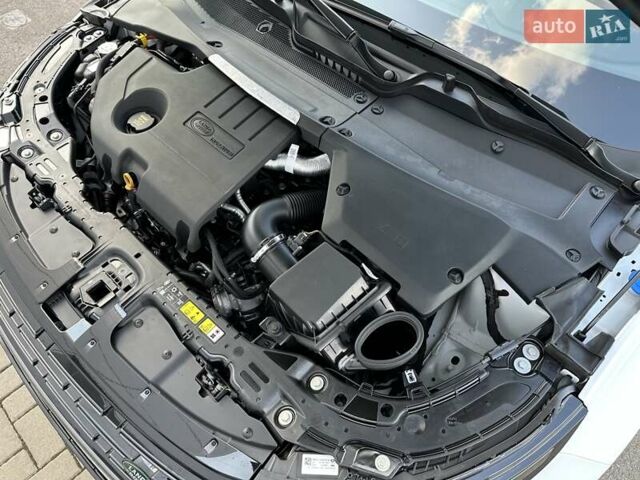 Білий Ленд Ровер Рендж Ровер Евок, об'ємом двигуна 2 л та пробігом 9 тис. км за 59900 $, фото 32 на Automoto.ua