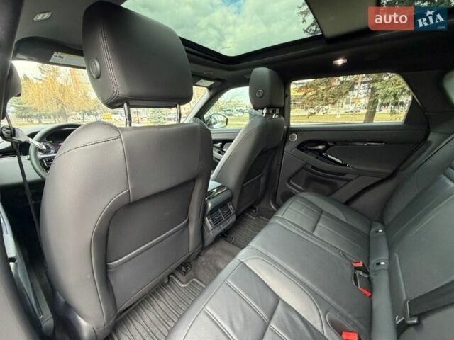 Білий Ленд Ровер Рендж Ровер Евок, об'ємом двигуна 2 л та пробігом 18 тис. км за 53000 $, фото 57 на Automoto.ua