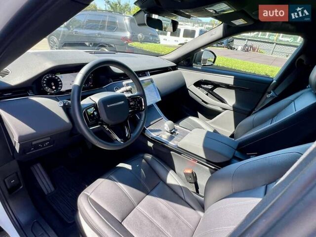 Белый Ленд Ровер Рендж Ровер Эвок, объемом двигателя 2 л и пробегом 13 тыс. км за 56900 $, фото 26 на Automoto.ua