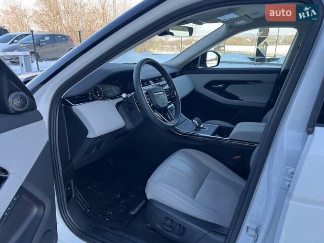 Белый Ленд Ровер Рендж Ровер Эвок, объемом двигателя 2 л и пробегом 12 тыс. км за 58407 $, фото 8 на Automoto.ua