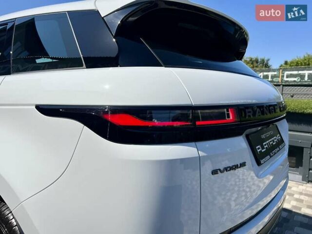 Белый Ленд Ровер Рендж Ровер Эвок, объемом двигателя 2 л и пробегом 13 тыс. км за 56900 $, фото 36 на Automoto.ua