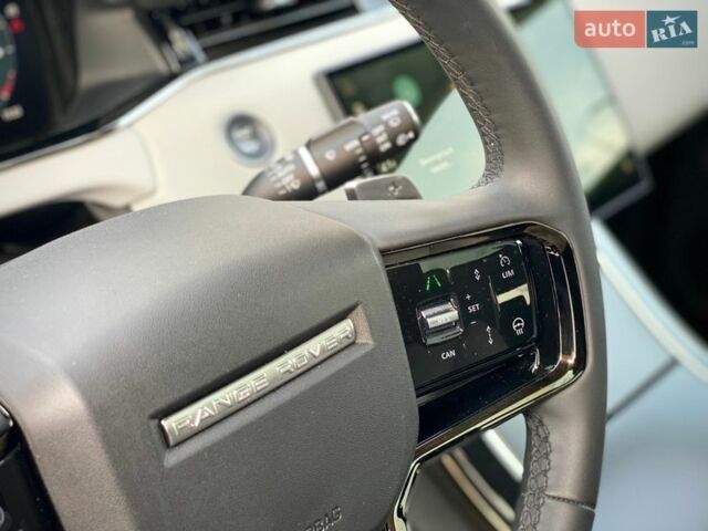 Білий Ленд Ровер Рендж Ровер Евок, об'ємом двигуна 2 л та пробігом 13 тис. км за 54900 $, фото 19 на Automoto.ua
