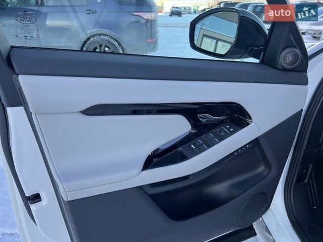 Белый Ленд Ровер Рендж Ровер Эвок, объемом двигателя 2 л и пробегом 12 тыс. км за 58407 $, фото 10 на Automoto.ua