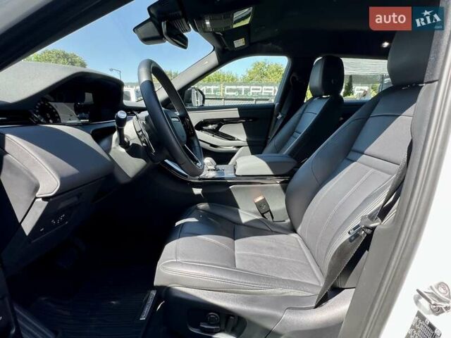 Белый Ленд Ровер Рендж Ровер Эвок, объемом двигателя 2 л и пробегом 13 тыс. км за 56900 $, фото 24 на Automoto.ua