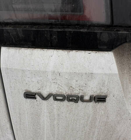 Белый Ленд Ровер Рендж Ровер Эвок, объемом двигателя 2 л и пробегом 5 тыс. км за 56500 $, фото 10 на Automoto.ua