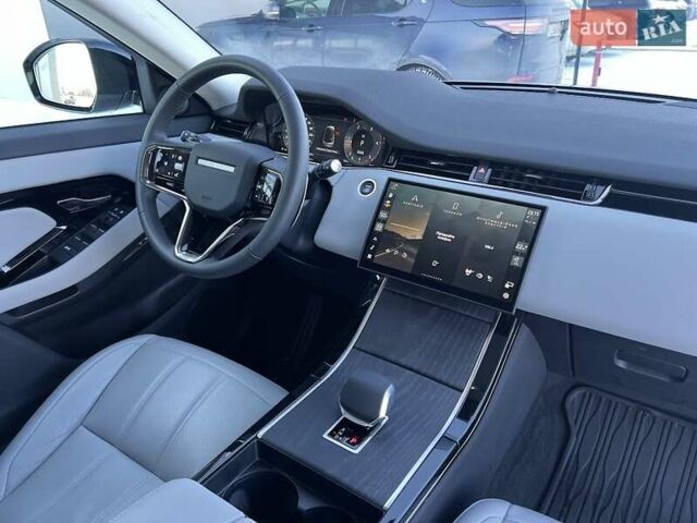 Белый Ленд Ровер Рендж Ровер Эвок, объемом двигателя 2 л и пробегом 12 тыс. км за 58407 $, фото 27 на Automoto.ua