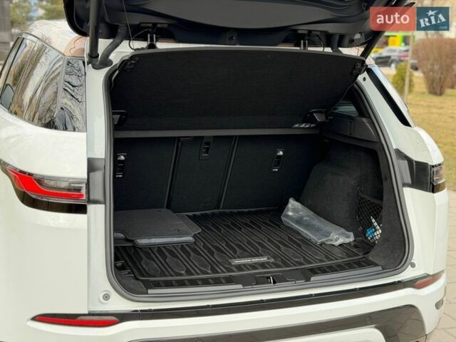 Білий Ленд Ровер Рендж Ровер Евок, об'ємом двигуна 2 л та пробігом 18 тис. км за 53000 $, фото 52 на Automoto.ua