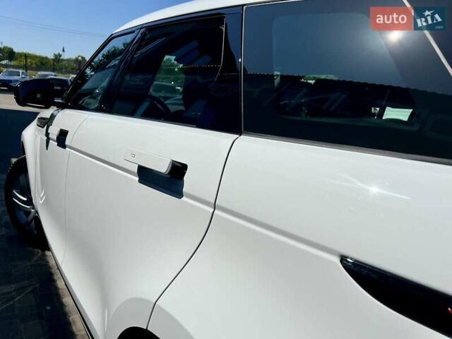 Белый Ленд Ровер Рендж Ровер Эвок, объемом двигателя 2 л и пробегом 13 тыс. км за 56900 $, фото 78 на Automoto.ua