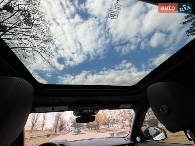 Білий Ленд Ровер Рендж Ровер Евок, об'ємом двигуна 2 л та пробігом 18 тис. км за 53000 $, фото 61 на Automoto.ua