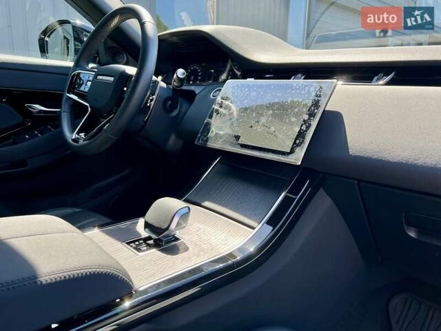 Белый Ленд Ровер Рендж Ровер Эвок, объемом двигателя 2 л и пробегом 13 тыс. км за 56900 $, фото 53 на Automoto.ua