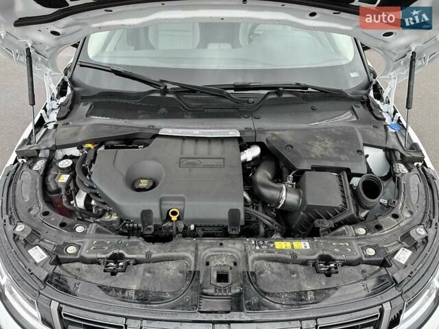 Белый Ленд Ровер Рендж Ровер Эвок, объемом двигателя 2 л и пробегом 10 тыс. км за 62900 $, фото 35 на Automoto.ua