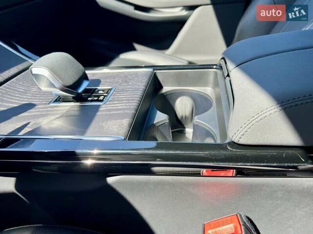 Білий Ленд Ровер Рендж Ровер Евок, об'ємом двигуна 2 л та пробігом 13 тис. км за 55900 $, фото 22 на Automoto.ua