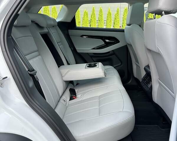 Білий Ленд Ровер Рендж Ровер Евок, об'ємом двигуна 2 л та пробігом 9 тис. км за 59900 $, фото 25 на Automoto.ua