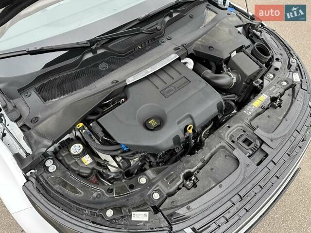 Белый Ленд Ровер Рендж Ровер Эвок, объемом двигателя 2 л и пробегом 7 тыс. км за 59900 $, фото 36 на Automoto.ua