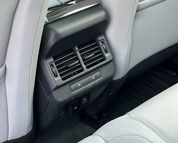 Білий Ленд Ровер Рендж Ровер Евок, об'ємом двигуна 2 л та пробігом 9 тис. км за 59900 $, фото 19 на Automoto.ua