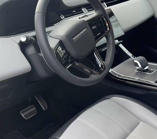 Белый Ленд Ровер Рендж Ровер Эвок, объемом двигателя 2 л и пробегом 7 тыс. км за 55000 $, фото 4 на Automoto.ua