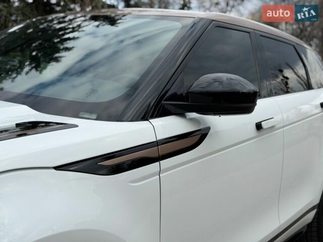 Білий Ленд Ровер Рендж Ровер Евок, об'ємом двигуна 2 л та пробігом 18 тис. км за 53000 $, фото 27 на Automoto.ua