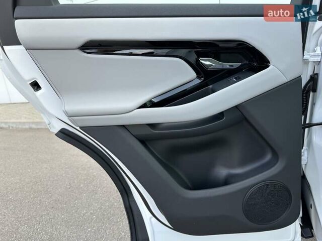 Білий Ленд Ровер Рендж Ровер Евок, об'ємом двигуна 2 л та пробігом 9 тис. км за 59900 $, фото 17 на Automoto.ua