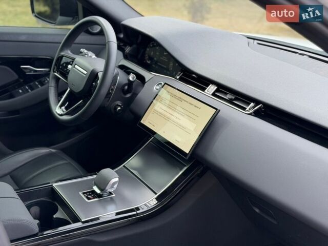 Білий Ленд Ровер Рендж Ровер Евок, об'ємом двигуна 2 л та пробігом 18 тис. км за 53000 $, фото 46 на Automoto.ua