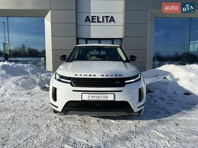 Белый Ленд Ровер Рендж Ровер Эвок, объемом двигателя 2 л и пробегом 12 тыс. км за 58407 $, фото 1 на Automoto.ua