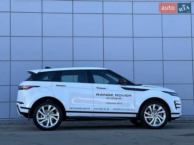 Белый Ленд Ровер Рендж Ровер Эвок, объемом двигателя 2 л и пробегом 8 тыс. км за 64900 $, фото 2 на Automoto.ua