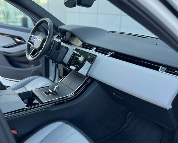 Белый Ленд Ровер Рендж Ровер Эвок, объемом двигателя 2 л и пробегом 8 тыс. км за 64900 $, фото 7 на Automoto.ua