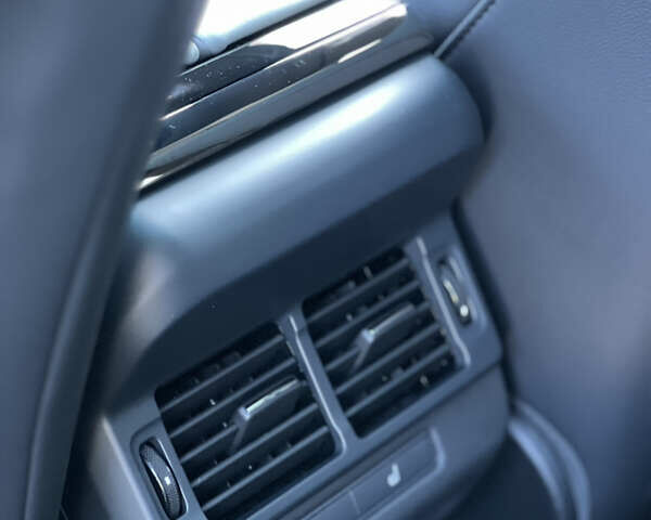 Белый Ленд Ровер Рендж Ровер Эвок, объемом двигателя 2 л и пробегом 8 тыс. км за 64900 $, фото 23 на Automoto.ua