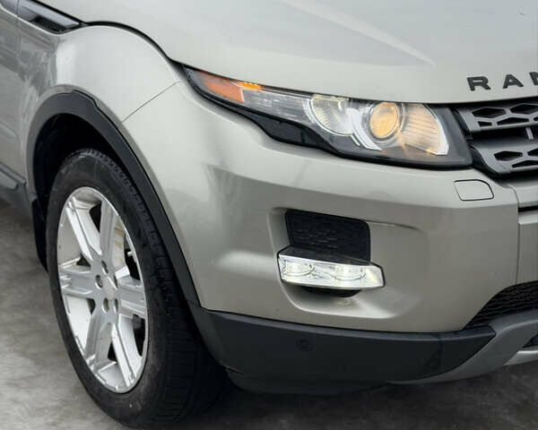 Бежевый Ленд Ровер Рендж Ровер Эвок, объемом двигателя 2 л и пробегом 246 тыс. км за 14500 $, фото 39 на Automoto.ua