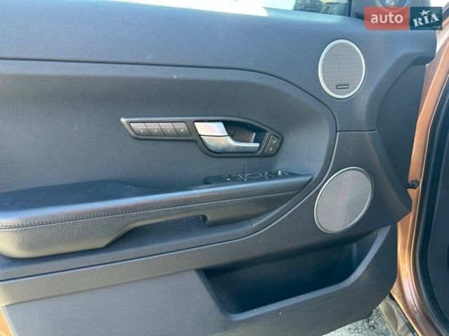 Бежевый Ленд Ровер Рендж Ровер Эвок, объемом двигателя 2 л и пробегом 201 тыс. км за 9900 $, фото 20 на Automoto.ua