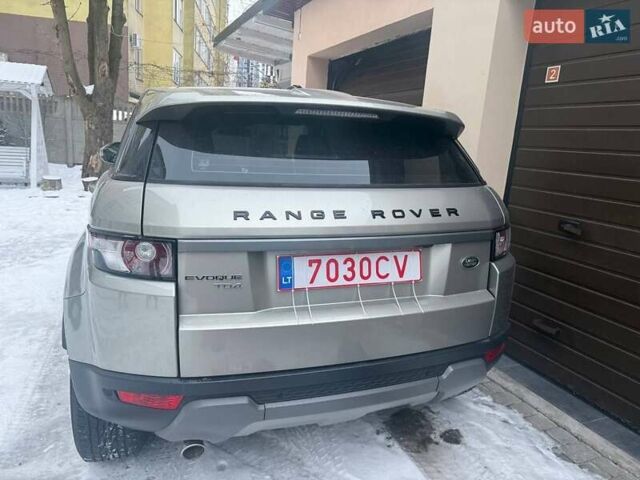 Бежевый Ленд Ровер Рендж Ровер Эвок, объемом двигателя 2.2 л и пробегом 153 тыс. км за 19600 $, фото 3 на Automoto.ua