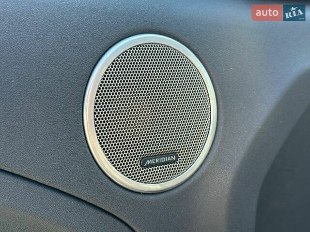 Бежевый Ленд Ровер Рендж Ровер Эвок, объемом двигателя 2 л и пробегом 201 тыс. км за 9900 $, фото 18 на Automoto.ua