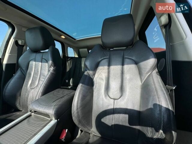 Бежевый Ленд Ровер Рендж Ровер Эвок, объемом двигателя 2 л и пробегом 201 тыс. км за 9900 $, фото 11 на Automoto.ua