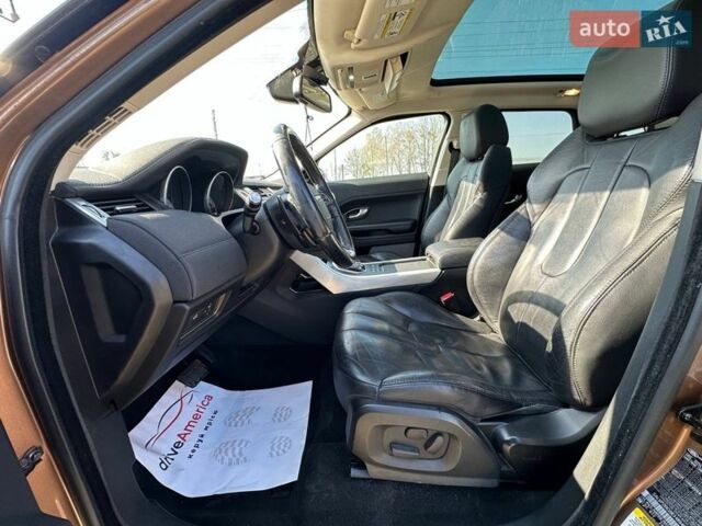 Бежевый Ленд Ровер Рендж Ровер Эвок, объемом двигателя 2 л и пробегом 201 тыс. км за 9900 $, фото 6 на Automoto.ua